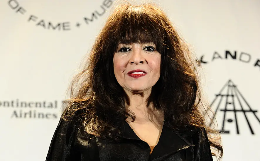 Be My Baby Singer Ronnie Spector Dies Aged 78