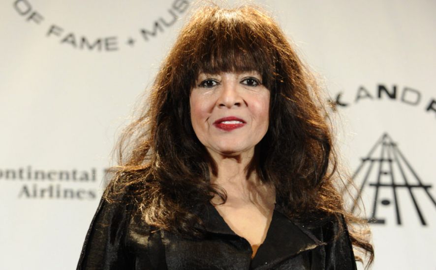 Be My Baby Singer Ronnie Spector Dies Aged 78
