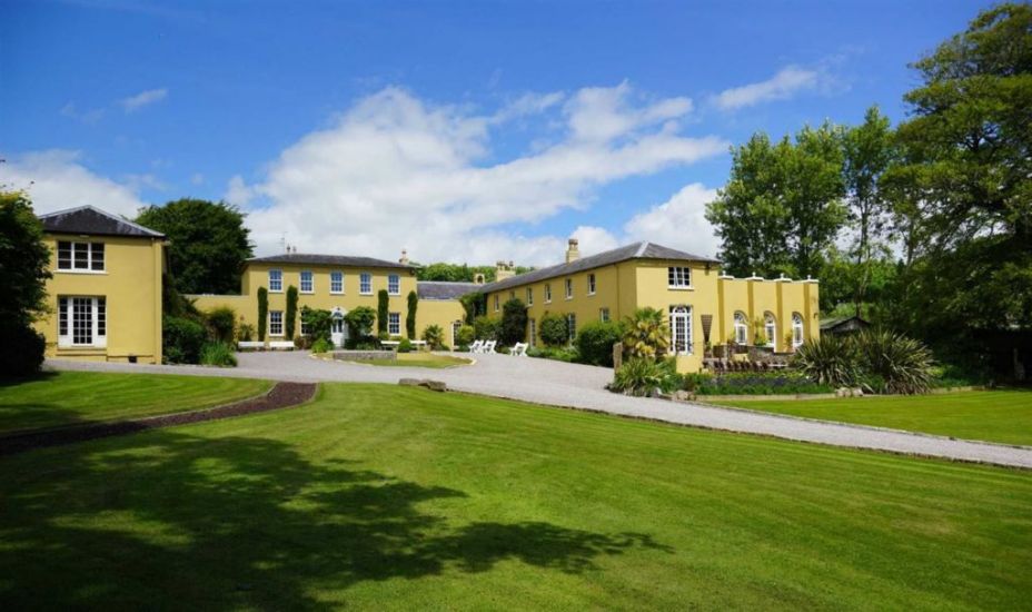 Row Settled Over Luxury Cork Estate Where Michael Jackson Stayed