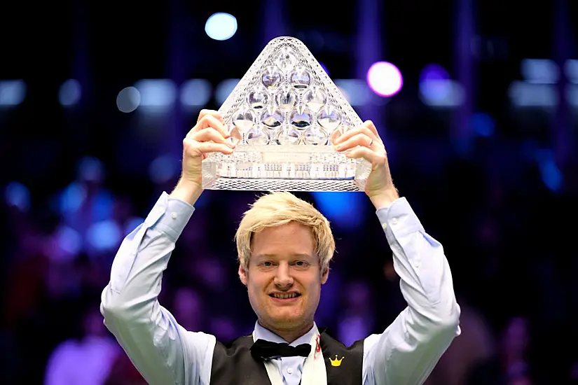 Neil Robertson Dominates Barry Hawkins To Win Second Masters Title