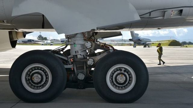 Stowaway Survives 11 Hours In Nose Wheel Of Freight Flight From South Africa