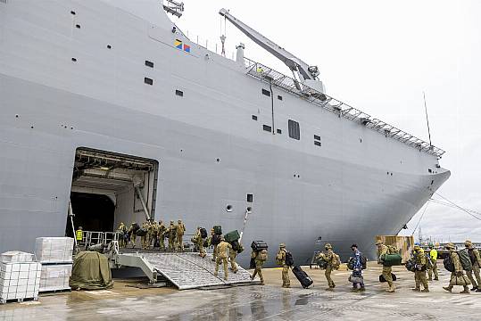 Officials: 23 Australians On Ship Delivering Aid To Tonga Have Covid-19