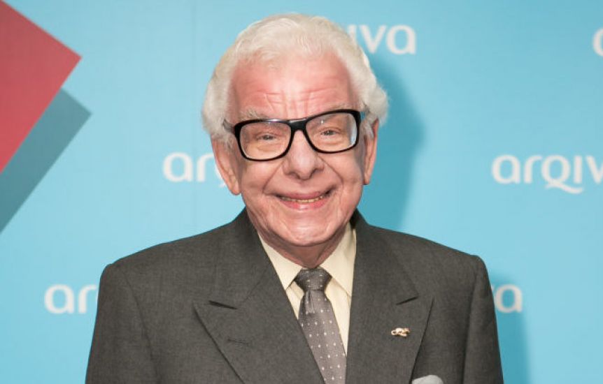World Of Comedy Pays Tribute To ‘Inimitable Gag-Cannon’ Barry Cryer