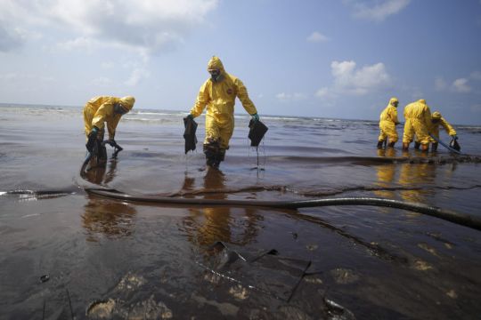 Thai Province Declares Emergency As Oil Slick Hits Beach