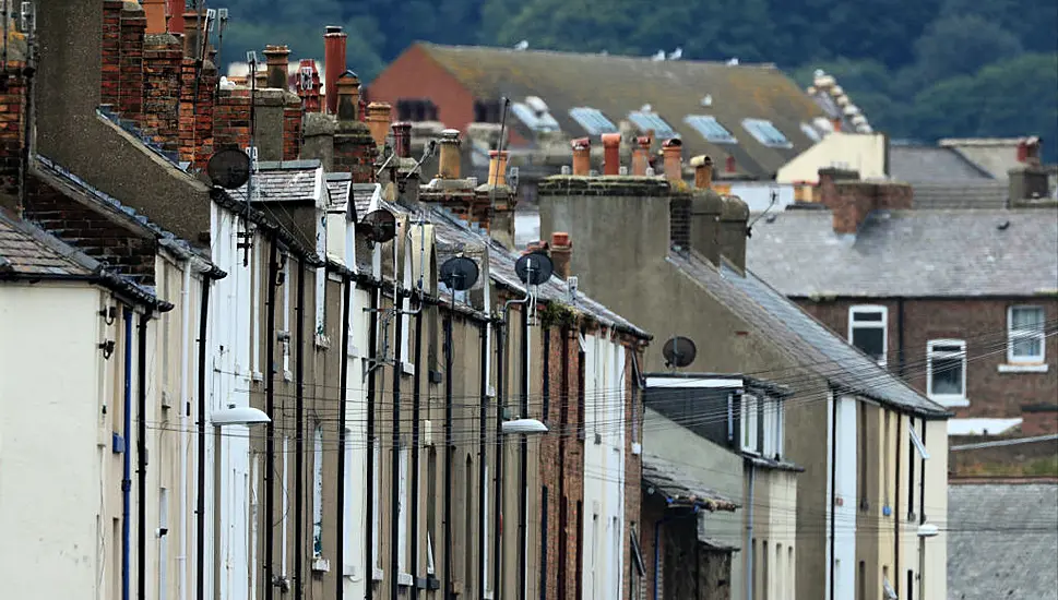 House Prices Rise By Average Of 9.5% Over Past Year