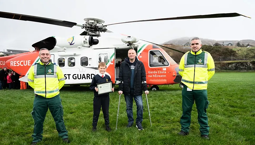 Bravery Cert Awarded To 10-Year-Old Who Raised Alarm After Father’s Cliff Fall