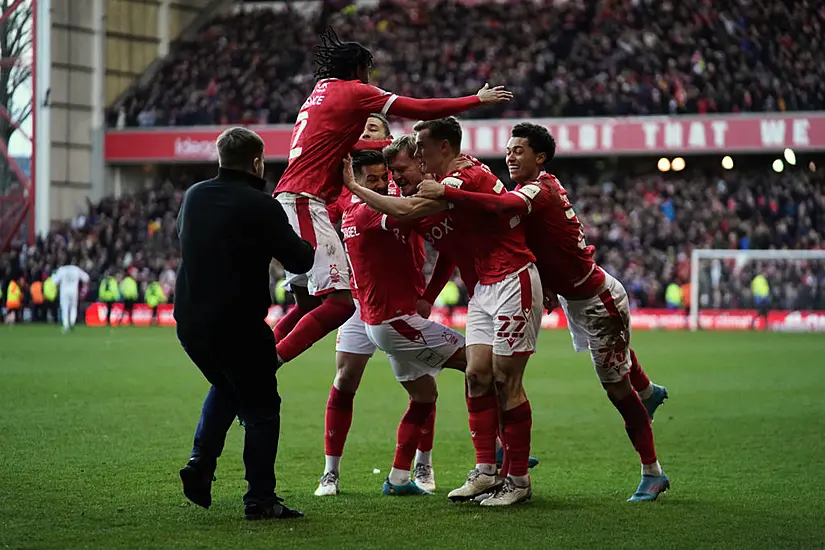 Man Arrested After Pitch Invader Punches Players During Fa Cup Tie