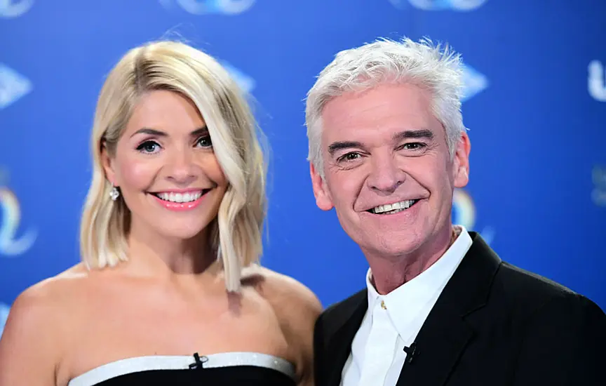 Holly Willoughby Sends ‘Lots Of Love’ As Phillip Schofield Misses Dancing On Ice