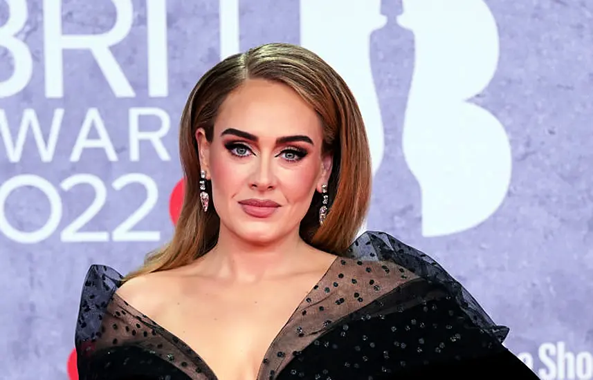 How To Create Adele’s Stunning Brits Beauty Look At Home