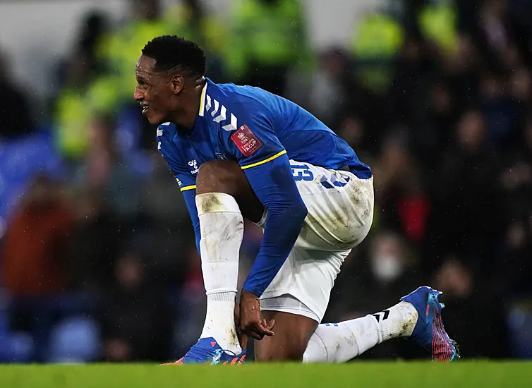 Everton Suffer More Defensive Woes With Yerry Mina Ruled Out For Two Months