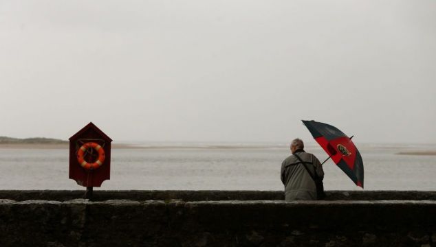 Car Crashes Through Barrier Before Falling 40 Feet Onto Dublin Beach