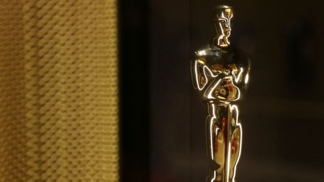 Amy Schumer, Regina Hall And Wanda Sykes Will Host The Oscars