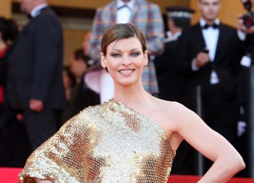 Linda Evangelista Poses For First Photos Since Voicing Cosmetic Procedure Claims