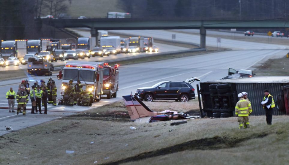 Plane Crashes Into Lorry On North Carolina Highway