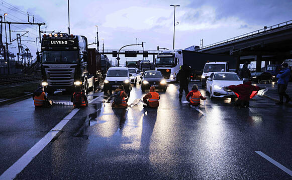 Climate Protests Targeting Roads Condemned By German Officials