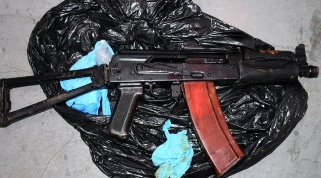 Four Arrested After Machine Gun, Pistols, And Drugs Worth €48K Seized In Co Wicklow