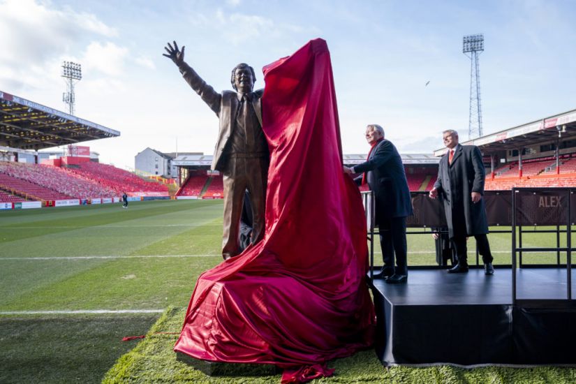 Alex Ferguson Statue Unveiled At Pittodrie To Mark His Aberdeen Exploits
