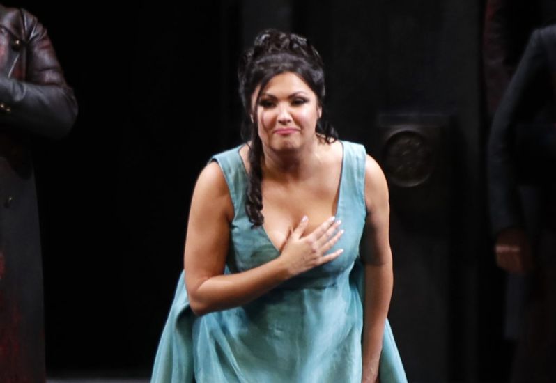Anna Netrebko Out Of Met Opera Over Her Support Of Putin