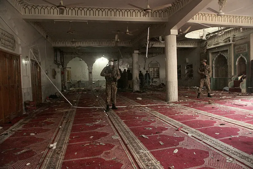 Scores Killed As Suicide Bomber Targets Shiite Muslim Mosque In Pakistan