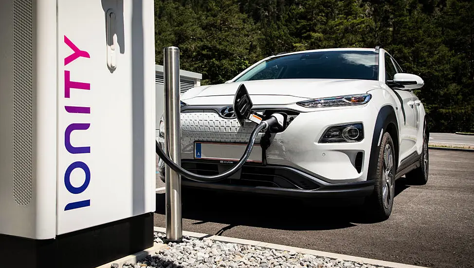 Ionity Ev Fast Charger Subscribers Hit With Overcharging On Bank Accounts