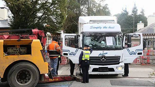 Moscow Scolds Irish Ambassador After Truck Driven Into Russian Embassy Gates