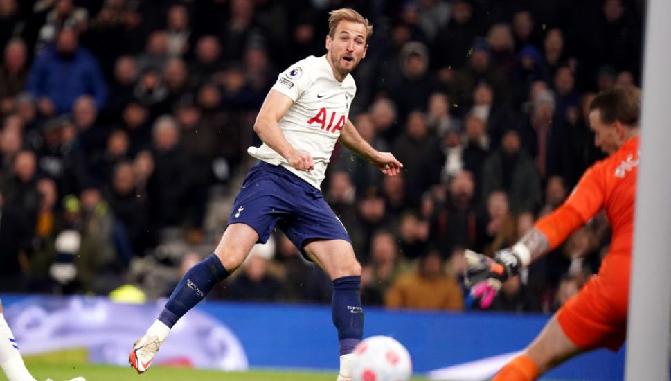 Harry Kane Bags Brace As Five-Star Tottenham Hammer Struggling Everton