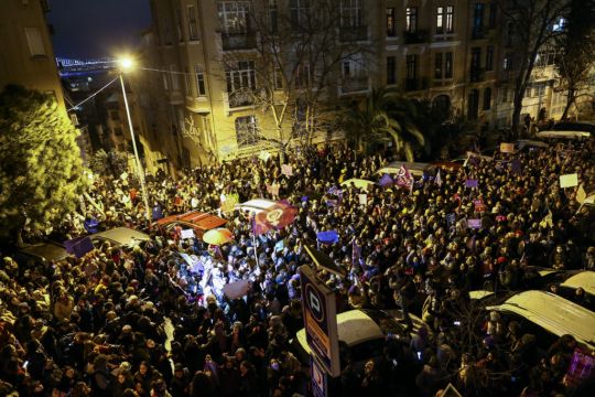 Riot Police Fire Gas And Block Women’s Day March In Istanbul