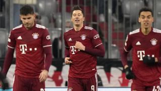 Robert Lewandowski Makes History As Bayern Munich Demolish Rb Salzburg