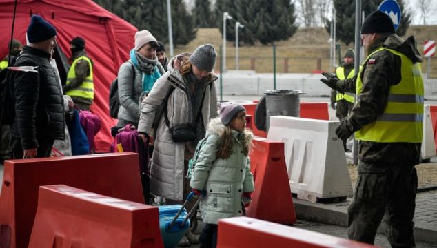 Ukrainian Refugees Arriving In Ireland Will Be Traumatised, Warns Irish Red Cross Chief