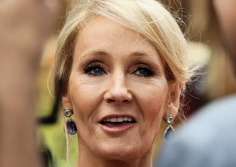 Jk Rowling Rounds On Starmer After He Says ‘Trans Women Are Women’