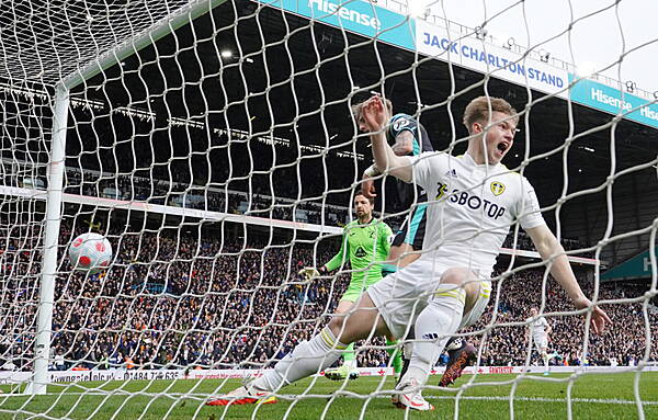 Waterford News and Star — Joe Gelhardt nets last-gasp winner for Leeds after late drama at Elland Road - Vimarsana News