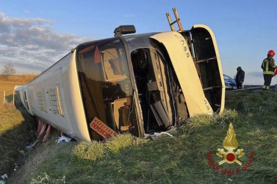 Passenger Killed As Bus Carrying Ukrainian Refugees Overturns In Italy