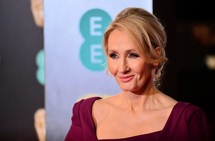 Jk Rowling Responds After Putin ‘References Her In Speech About Cancel Culture’