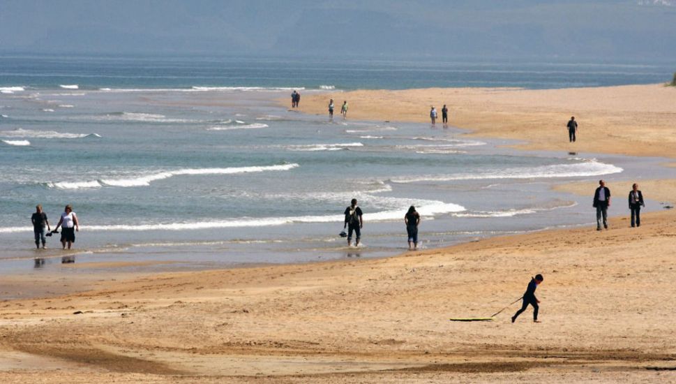 Met Éireann Forecasts ‘Change’ In Weather, Bringing An End To Sunshine