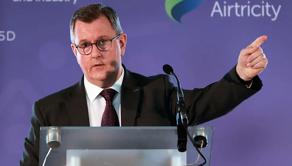 Travel Pass Scheme For Irish Border Will Not Damage Ni Tourism, Vows Donaldson