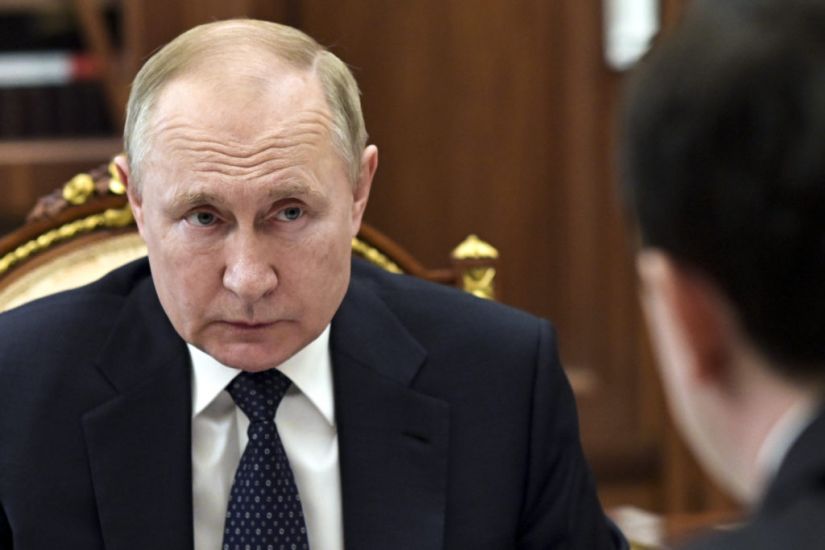 Putin Being Misled By Advisers On Ukraine – Us Intelligence