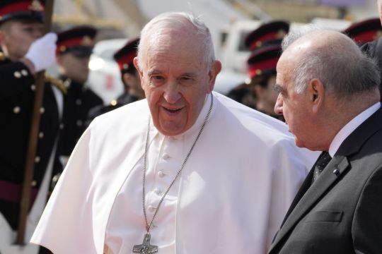 Limping Pope Arrives In Malta To Highlight Migrant Challenge