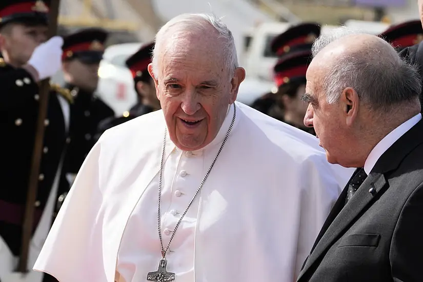 Limping Pope Arrives In Malta To Highlight Migrant Challenge