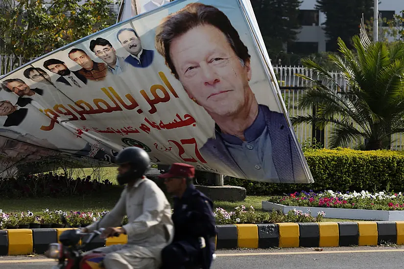 Pakistan In Political Turmoil As Prime Minister Dissolves Parliament