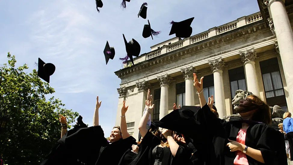 High Earnings And Job Security Top Motivators For Graduates, Says Research