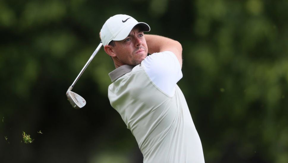 Rory Mcilroy In A Familiar Position Entering Second Round Of The 86Th Masters