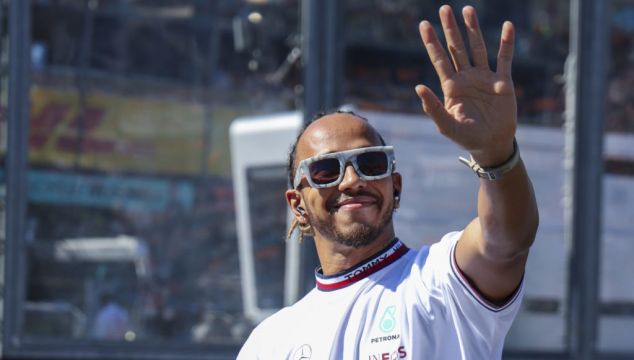 Lewis Hamilton Defies F1 Jewellery Race Ban Insisting Earrings Cannot Be Removed