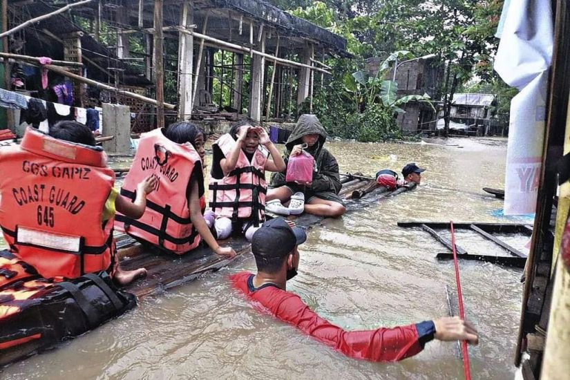 Death Toll Rises Following Landslides In Philippines