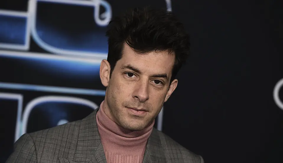 Mark Ronson To Remember Dj Life In New York In Upcoming Book