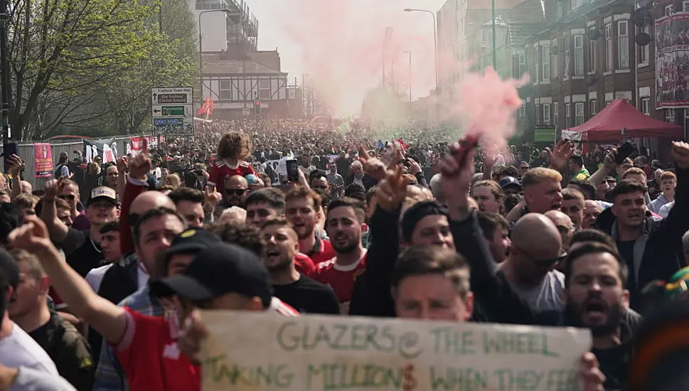 Manchester United Fans Protest Against Glazer Ownership Ahead Of Norwich Fixture