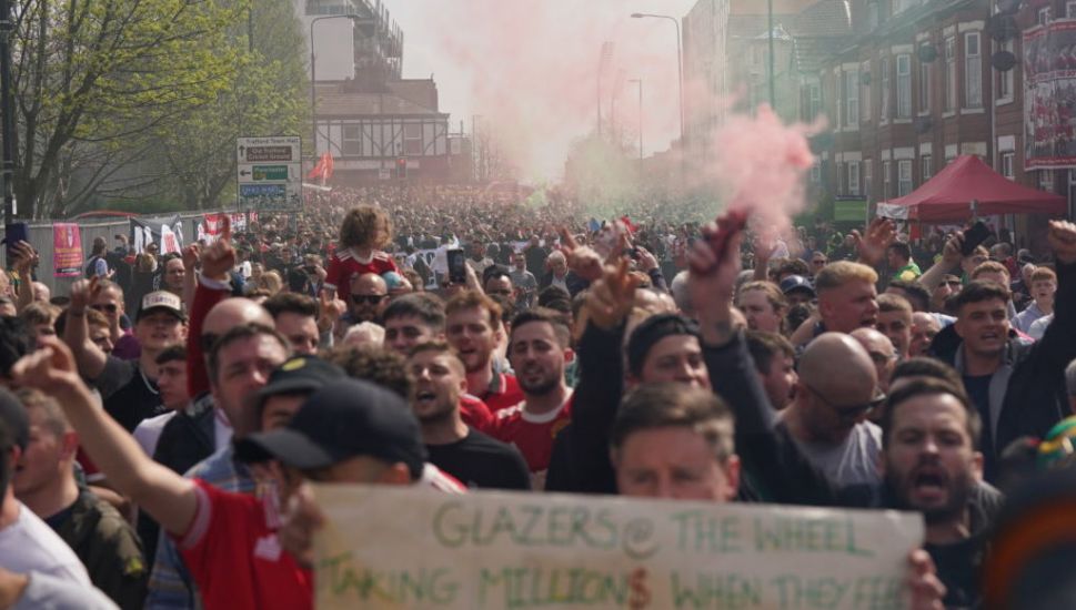 Manchester United Fans Protest Against Glazer Ownership Ahead Of Norwich Fixture