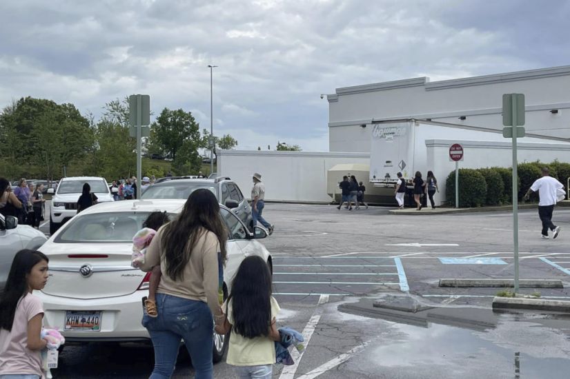 Three Held After 12 Injured In Shooting At South Carolina Mall