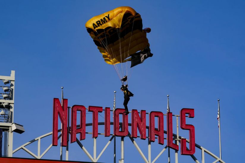 Us Capitol Evacuated As Precaution Amid Confusion Over Parachute Demonstration