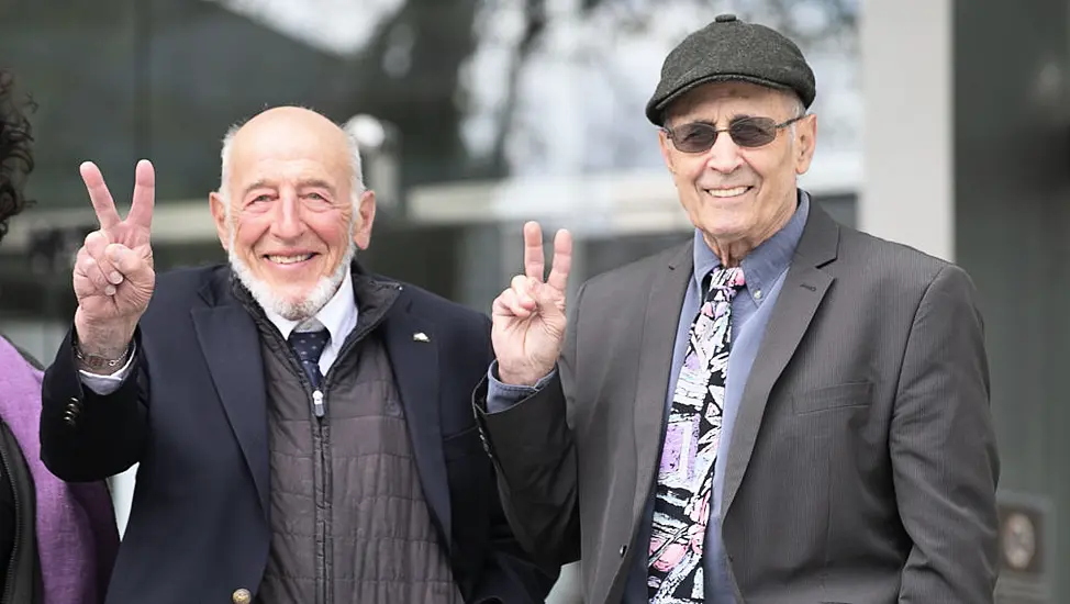 Two Us War Veterans Detained At Airport Were 'The Nicest And Most Courteous Protesters'