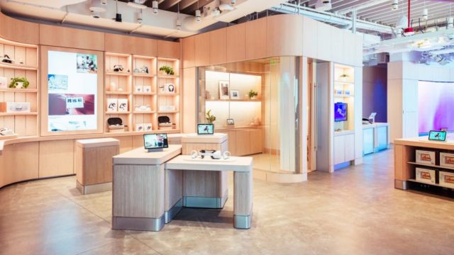 Facebook Parent Firm Meta To Open First Physical Retail Store